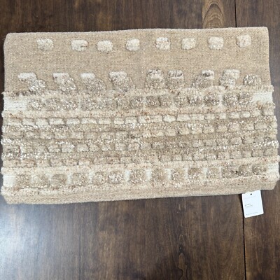 POTTERY BARN WYNEE TEXTURED LUMBAR PILLOW 16