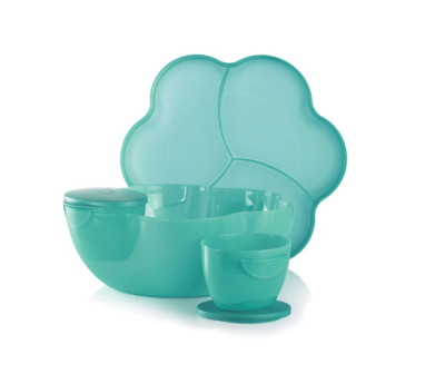 Tupperware CHIP 'N DIP SERVING SET Green ~ Large 1.5 Gallon w/2 Dip Bowls ~ NEW!-image