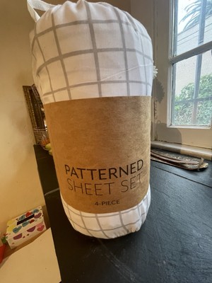 Ienjoy Home 4 Pc Sheet Set Comfort Soft Polyester Bedding Striped Cal King New-image