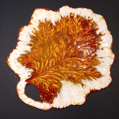 Ceramic Studio Art Glaze Scallop Edge Leaf Dish Fall Colors Serving Candy Dish-image