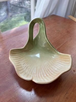 Signed Studio Pottery Ginko Leaf Bowl Chopmark-image
