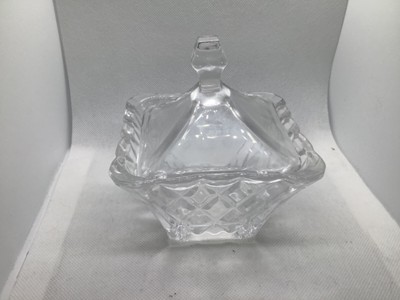 STUDIO CRYSTAL Square Fine Crystal Candy Dish w/Cover Gift Idea for Office-image