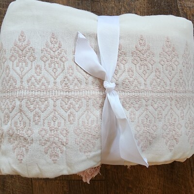 Pottery Barn Teen -Queen-Indira Jacquard Duvet Cover, Vintage Rose/pink DORM-image