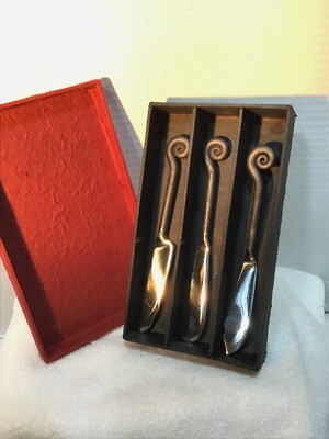 Pottery Barn Fiddlehead Forged Steel 3 pc. Cheese Charcuterie Knife Set-image