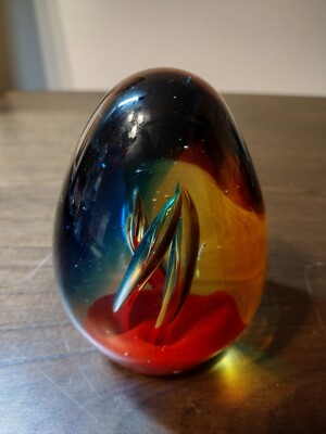Murano Oval Egg Shaped Hand Blown Art Glass Paperweight 4 1/8