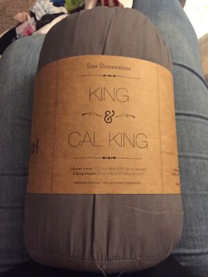 Grey King Size Duvet Cover Set 3 Pieces-image