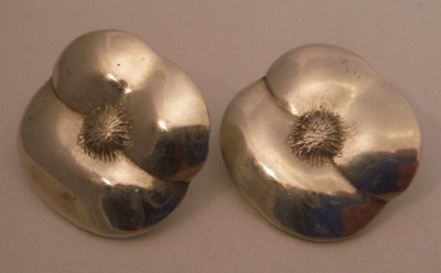 STUDIO ARTISAN Handmade FLORAL FLOWER Sterling Silver Stud Earrings NICE-image