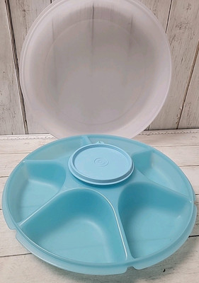 Tupperware 1665 Divided Serving Tray White With Blue Base & Blue Dip Bowl 1667 -image
