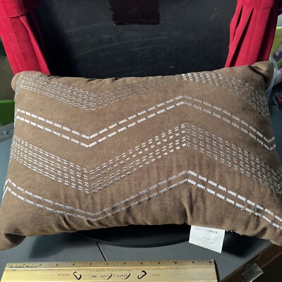 Madison Park Accent Pillow Brown 15” Rectangle Beautiful Fancy Home Decor-image