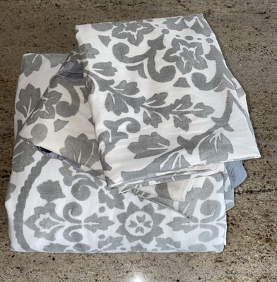 Pottery Barn Ana Medallion King Duvet Cover + 2 Std Shams Gray-image