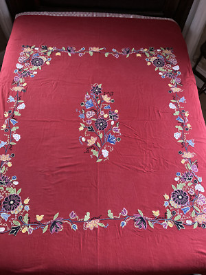 Pottery Barn Red Embroidered Queen Duvet Cover, 2 Std Shams, Throw Pillow Cover-image