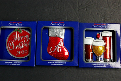 3 Regent Square Studio Design 2020 Red Green Photo Frame Collectible Ornament C-image