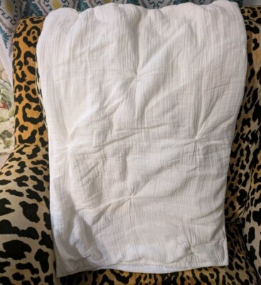 Pottery Barn White Cotton Gauze Standard Size Pillow Sham-image
