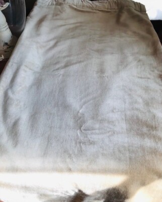 Pottery Barn Velvet Drapes Set 2 Parchment Beige 50x 96 Blackout Rare More+-image