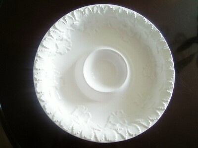 RARE BIA Cordon Bleu Portugal Large Round Chip or Vegetable Dip Bowl Embossed-image