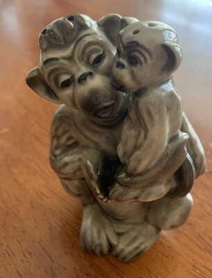 Chimpanzee Monkey Mom and Baby Salt Pepper Shakers Ceramic Arts Studio Vintage-image