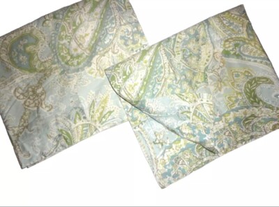 POTTERY BARN SIENNA BLUE GREEN PAISLEY (2) STANDARD PILLOW SHAMS 20 X 26-image