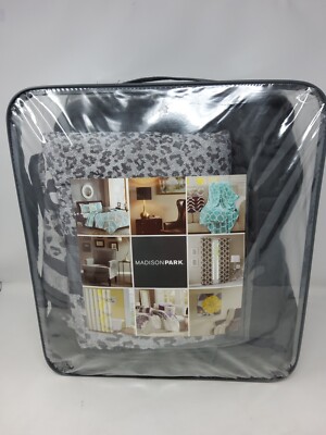 King Size MADISON PARK Polyester Jacquard Coverlet Set (1 Coverlet 2 Shams)-image