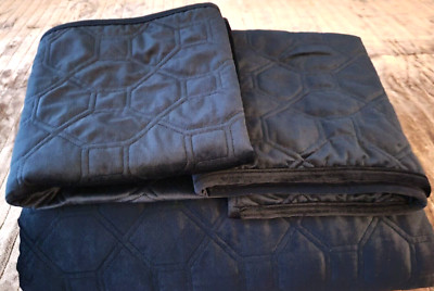 Madison Park  Faux Velvet Quilted -  King Size - 3 Piece Comforter Set - Navy-image