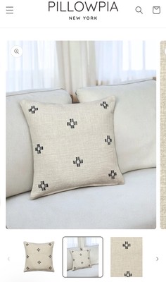 Pottery Barn/ Pillow Pia Cover NWOT-image