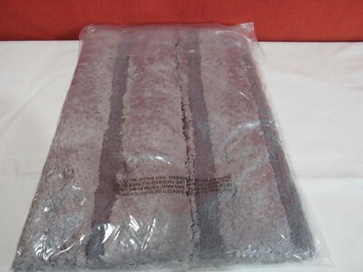 Madison Park Tufted Pearl Channel 24