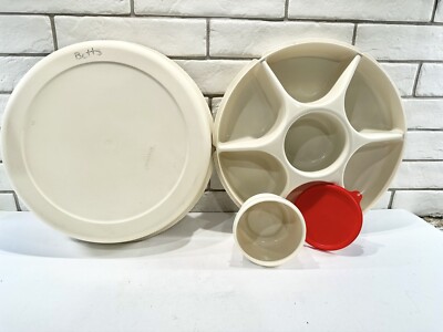 Vintage Tupperware almond color party dip tray 1663-2 includes 1667-8 dip holder-image