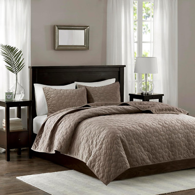 Harper Velvet 3 Piece Coverlet Set Taupe 104X94 Inches King/Cal King-image