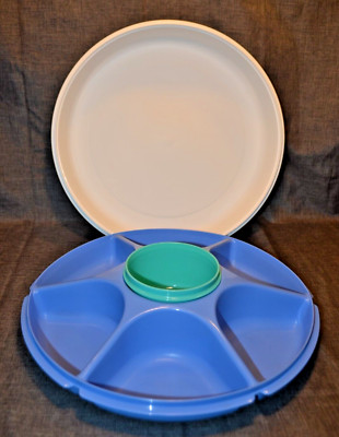 Vintage Tupperware #1666-4, 1665-1, 1667-11 Divided Party Tray & Lid W/Dip Bowl-image