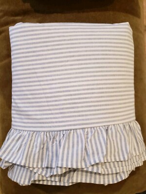 NEW Pottery Barn Ruffle Stripe Queen Emily & Merrit Duvet Cover Light Blue/White-image