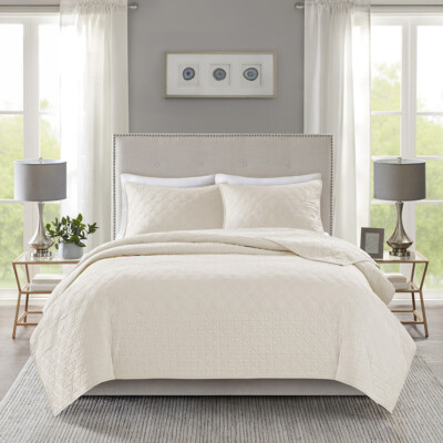 MADISON PARK CAL KING THREE PIECE COVERLET SET COLOR CREAM NIP-image