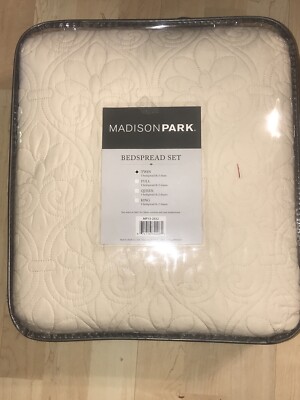 NEW Madison Park Quebec 2-Piece TWIN Quilted Bedspread Set Ivory 1401A-image