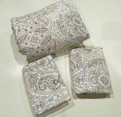 POTTERY BARN Anya Blush Pink Medallion FULL / QUEEN Duvet Cover with King Shams-image