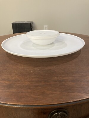 Vintage Tupperware Dip-N-Serve Tray Serving Platter w/ Bowl and Cover White-image