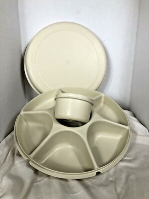 VTG 3 pc Tupperware Divided Veggie Fruit Party Tray Dip Bowl 1665 1666 1667-image