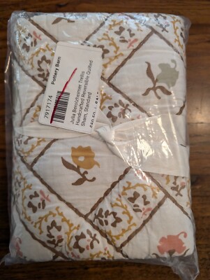 POTTERY BARN Julia Berolzheimer Trellis Handcrafted Quilted Sham-Std-OPEN BOX-image