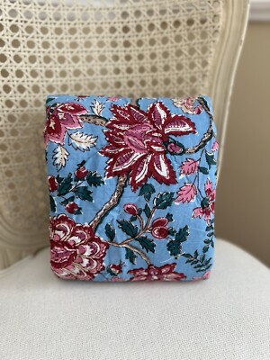 Pottery Barn Shannon Reversible Quilted KING Sham (1) Pre-Owned READ-image