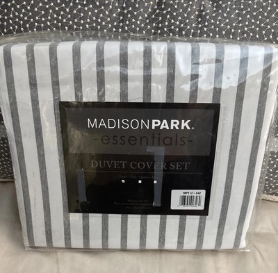 Madison Park Essentials Twin Duvet Cover Set Gray White Stripped MPE13-642 NWT-image