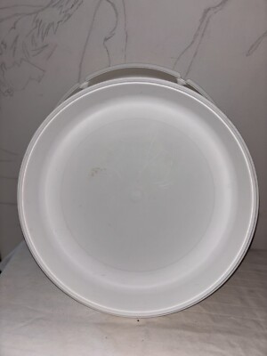 TUPPERWARE Serving Center 6-Part Divided Party Veggie Snack & Dip Tray 1665 1667-image