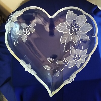 Vintage Mikasa Christmas in Bloom Poinsettias & Holly  Heart Shaped Candy Dish-image