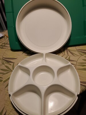 Tupperware Divided Vegetable, Relish, Chip/Dip Serving Tray, 1665-2, 1666-4-image