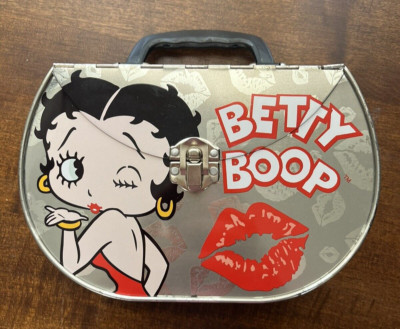 Tin Box Company Betty Boop 2003 Purse-Shaped Lunchbox-Kisses-image