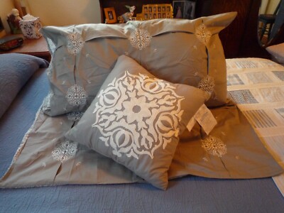 Madison Park 2 Queen Pillow Shams and 1 Throw Pillow Sage with White Embroidery-image