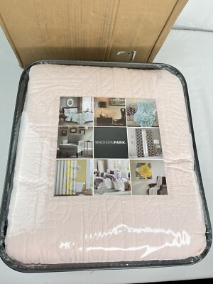 Madison Park Tuscany 3 Piece Reversible Pink/Blush King/Cal King Quilt Set-image