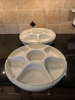 2 X Vintage Almond Tupperware Vegetable Dip Snack Serving Tray with Lid 1665-2-image