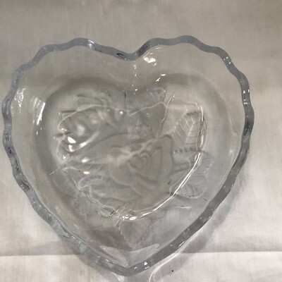 Crystal Heart Shaped Candy Dish Studio Nova Etched Glass Frosted Roses & Leaves-image