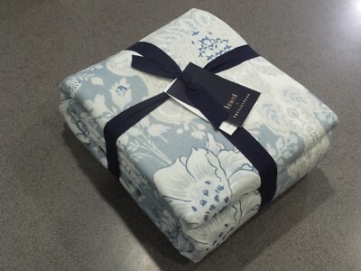 New Pottery Barn Kravet Arboretum Petite Floral Reversible King Duvet-image