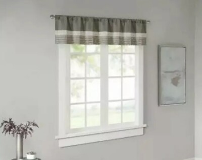 Madison Park Window Valance - 50 X 18.-image