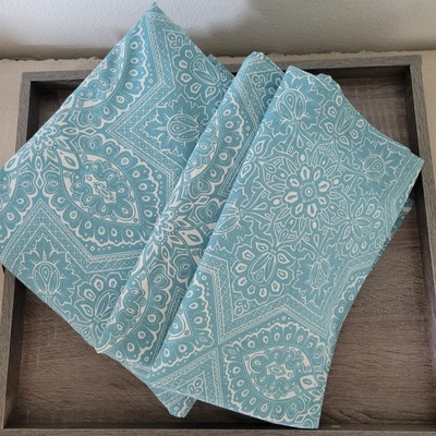 Pottery Barn Pale Blue White Vanessa Full Queen Duvet Cover 2 Shams-image