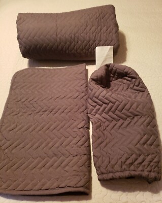 T/TXL Herring Gray Soft Quilted Coverlet Set With Drawstring Carrying Bag-image