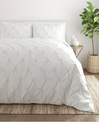 Ienjoy Home Ultra Soft 3 Piece Pinch Pleat Duvet Cover Set, Full/Queen-White-image